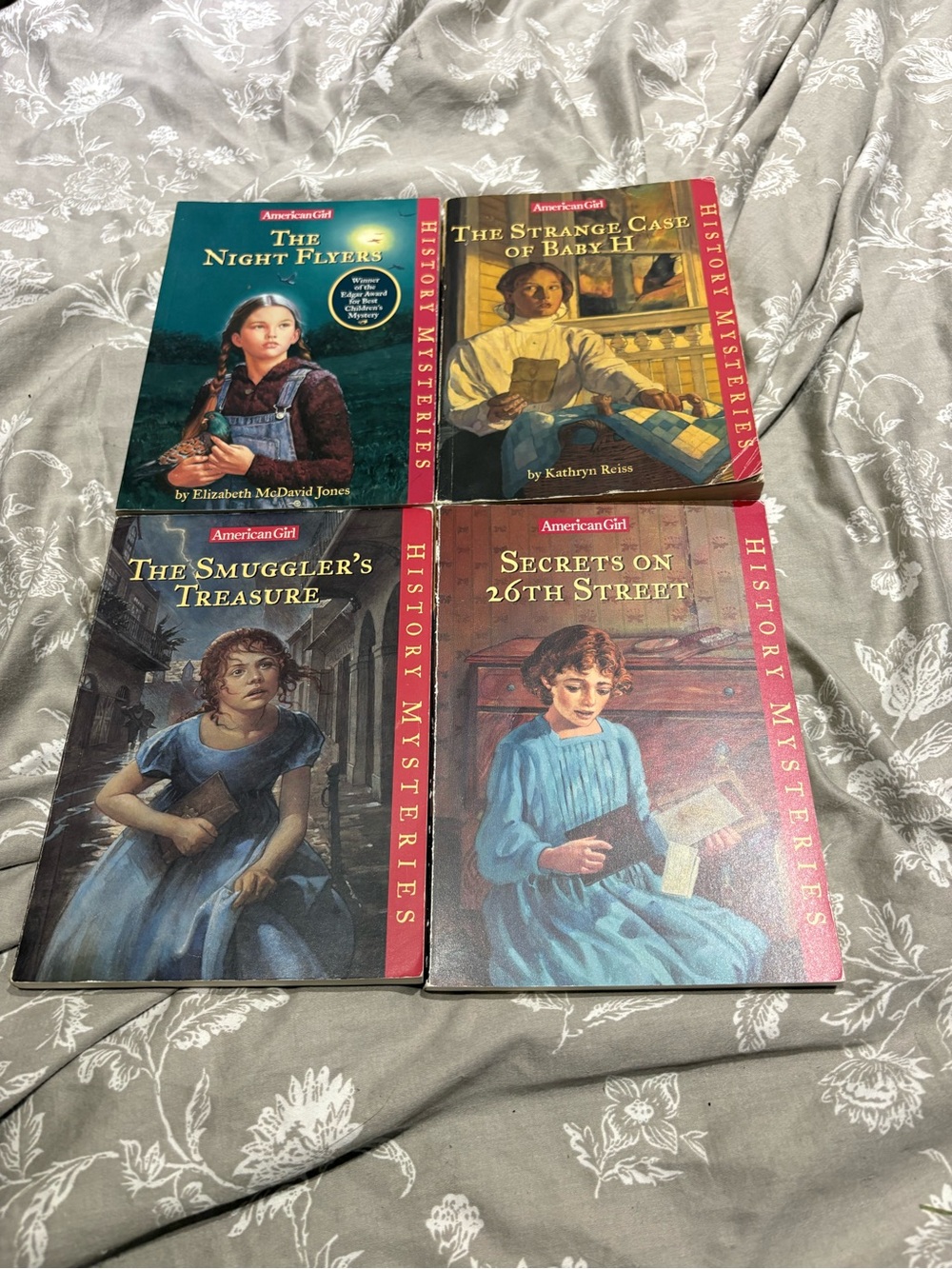American Girl History Mysteries 4pcs books